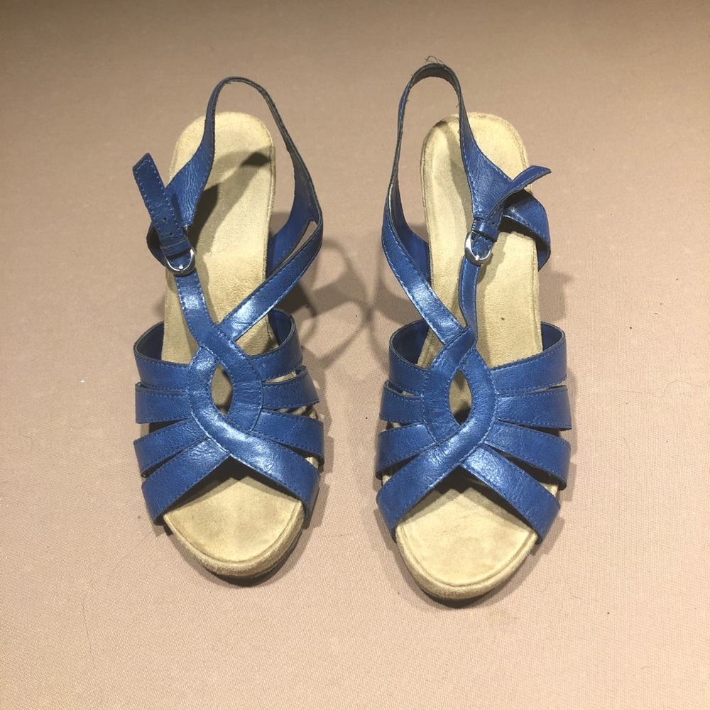 Like new Aerosoles